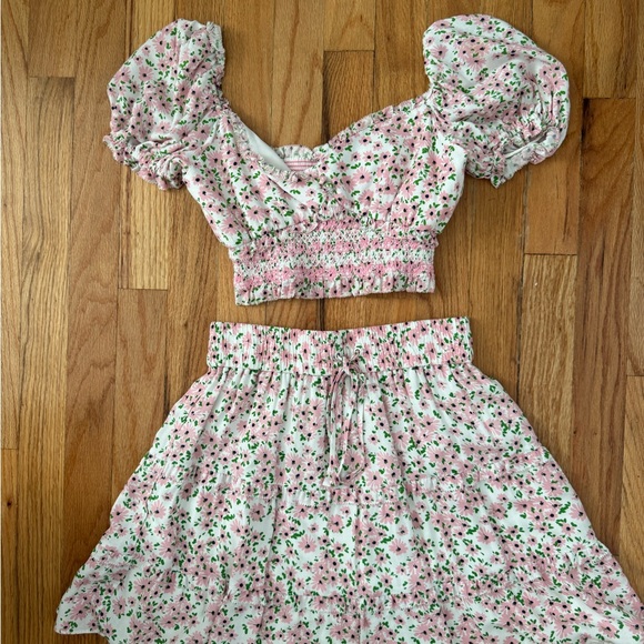 Alice + Olivia Other - Alice + Olivia Pink and Green Floral top and skirt set